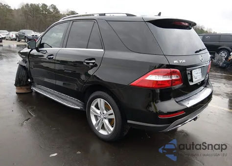 2015 Mercedes-Benz Ml 350 4Matic z USA, uszkodzony, nr VIN 4JGDA5HB3FA502839